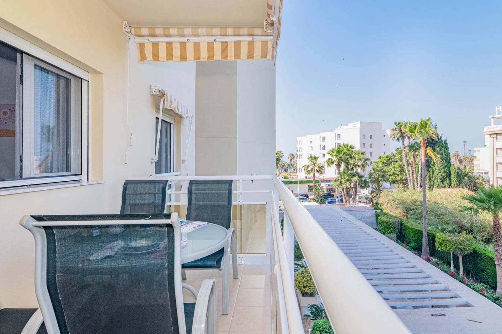 2 bedroom Flat for sale in Motril with pool garage - € 292,000 (Ref: 10014062)