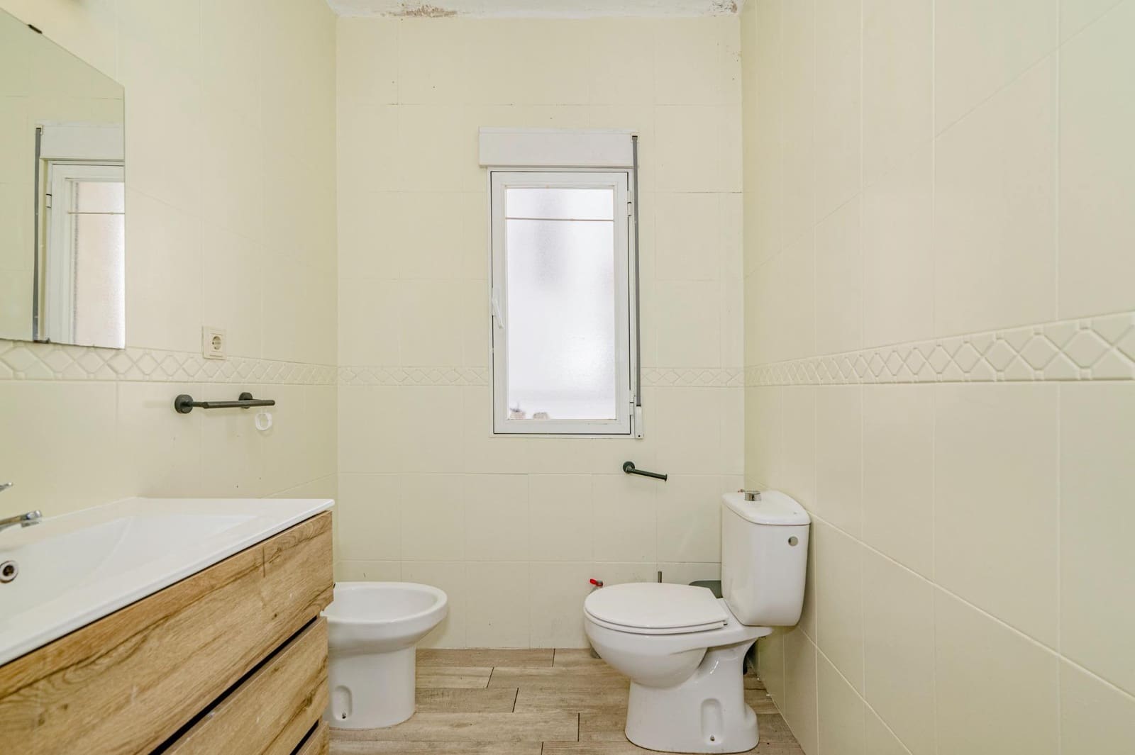 6 sovrum Lägenhet till salu i Granada stad - 495 000 € (Ref: 10014063)