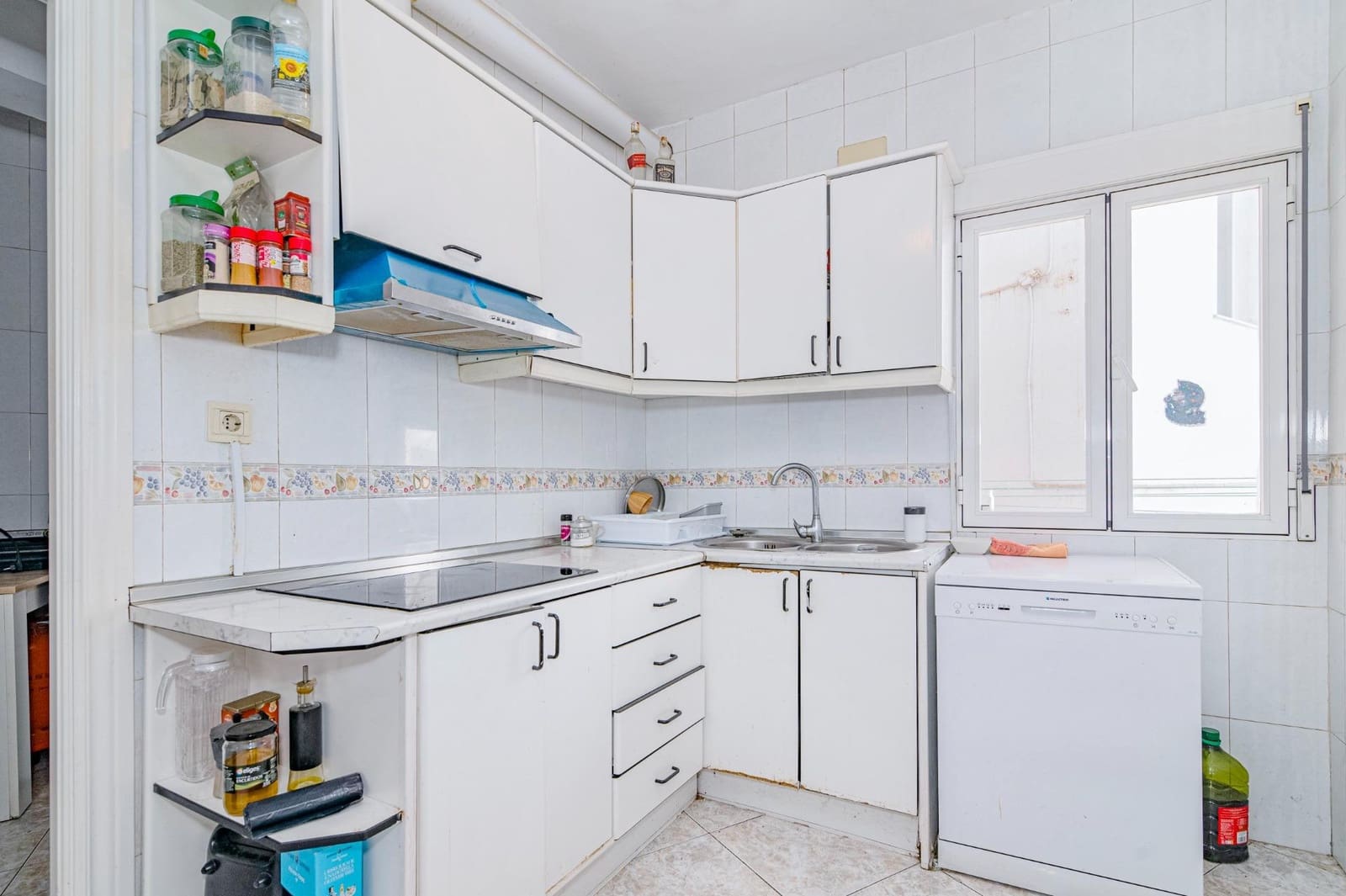 6 sovrum Lägenhet till salu i Granada stad - 495 000 € (Ref: 10014063)