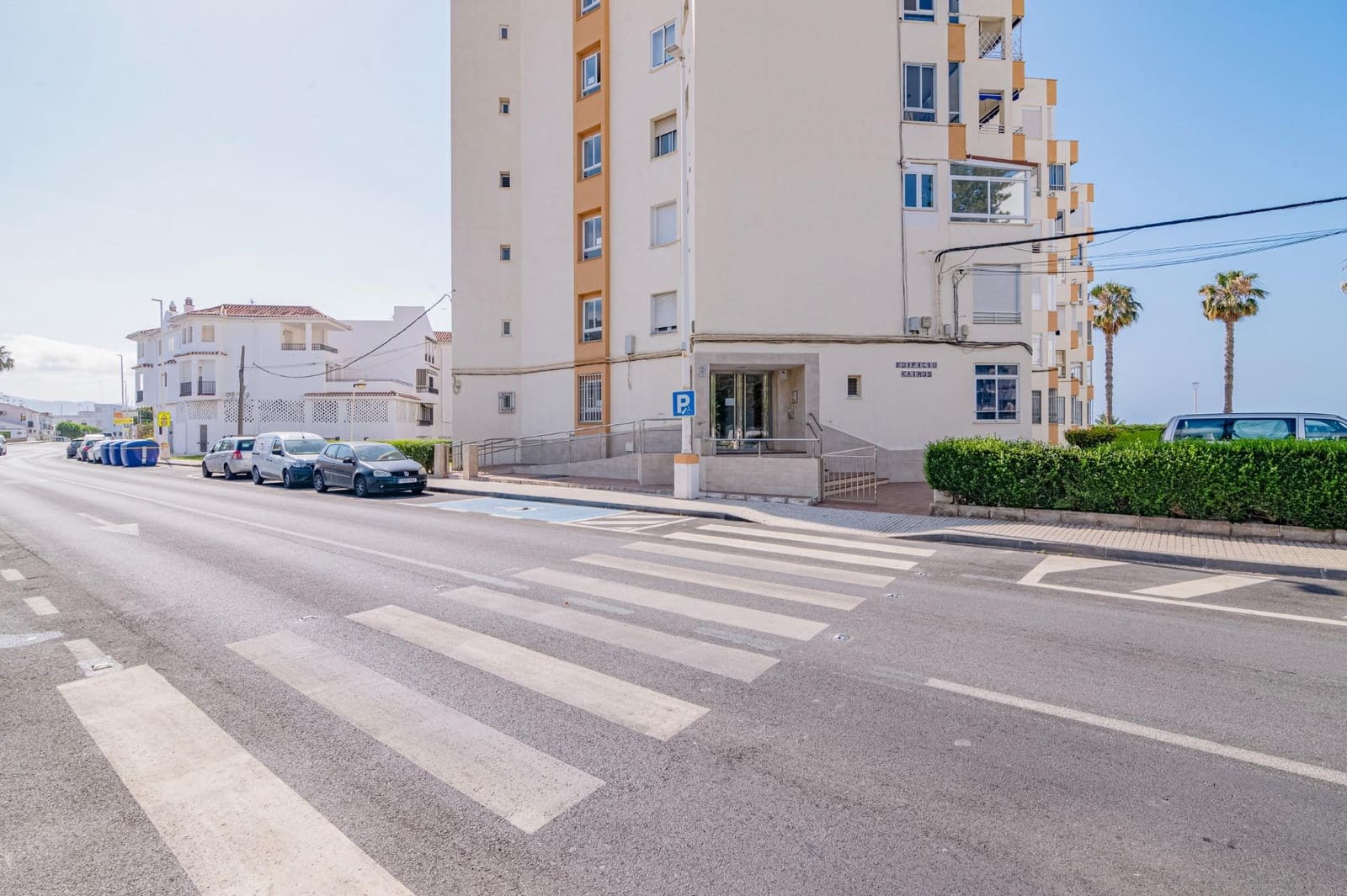 2 bedroom Flat for sale in Motril with garage - € 192,000 (Ref: 10014064)
