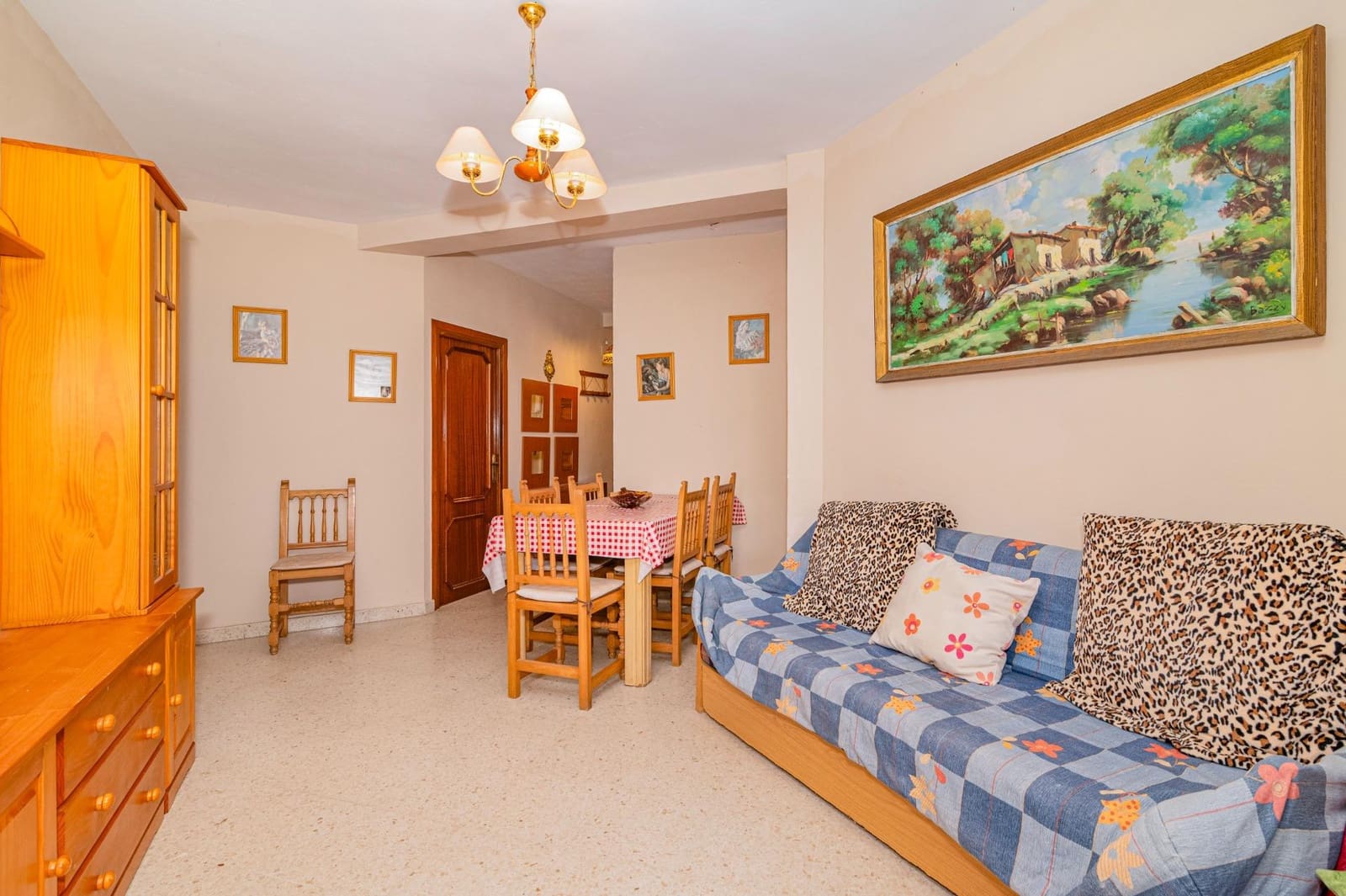 2 bedroom Flat for sale in Motril with garage - € 192,000 (Ref: 10014064)