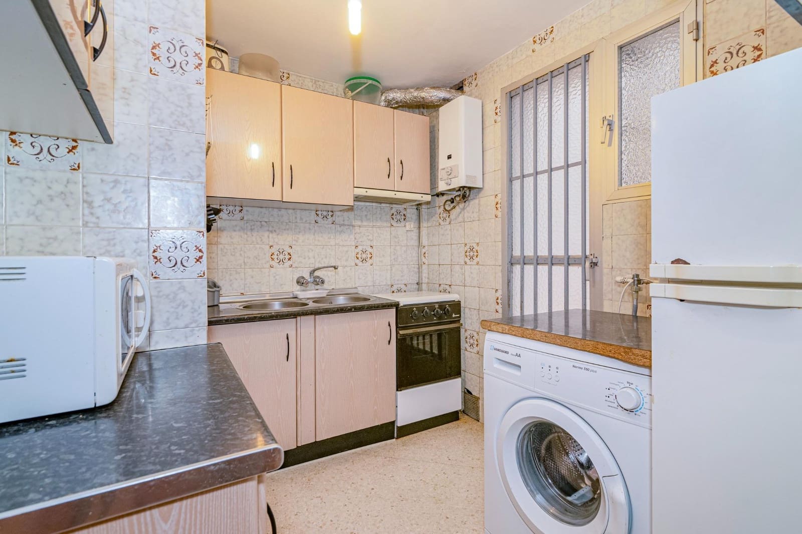 2 bedroom Flat for sale in Motril with garage - € 192,000 (Ref: 10014064)