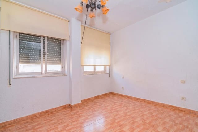2 sovrum Lägenhet till salu i Granada stad - 195 000 € (Ref: 10014066)
