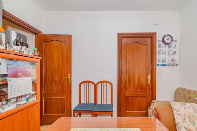 2 sovrum Lägenhet till salu i Granada stad - 195 000 € (Ref: 10014066)