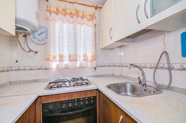 2 sovrum Lägenhet till salu i Granada stad - 195 000 € (Ref: 10014066)
