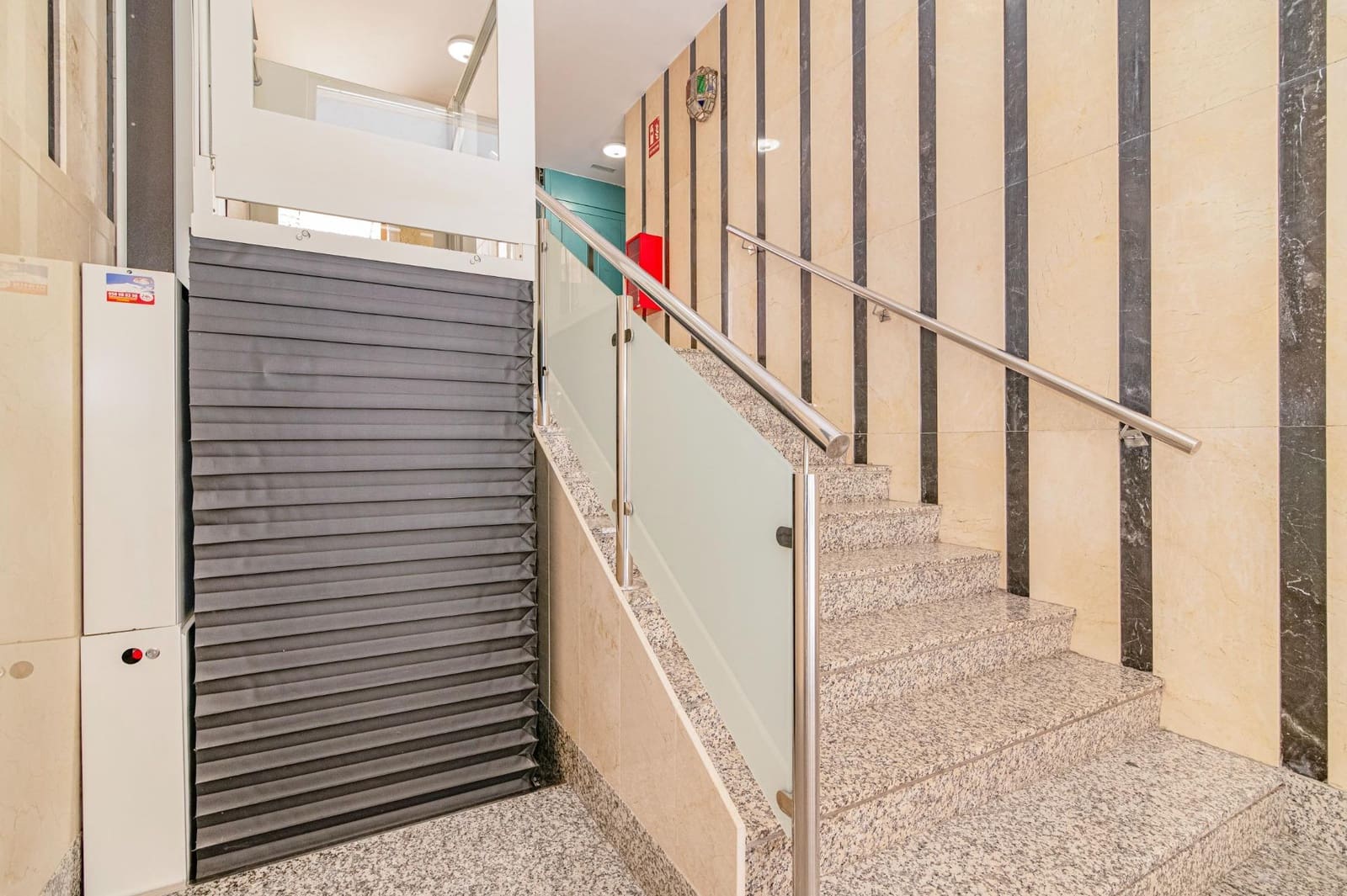 2 sovrum Lägenhet till salu i Granada stad - 195 000 € (Ref: 10014066)