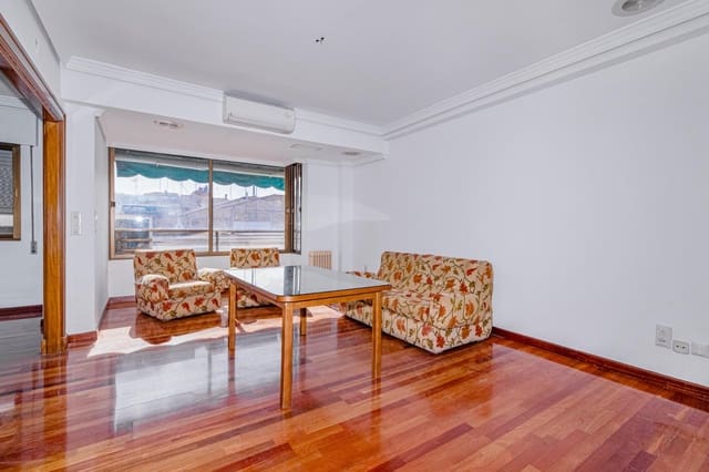 3 chambre Appartement à vendre à Centro, Grenade ville avec garage - 495 000 € (Ref: 10014069)