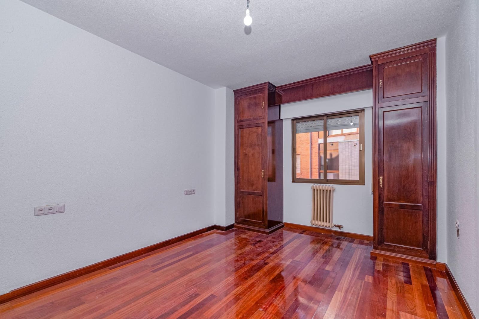 3 sovrum Lägenhet till salu i Granada stad med garage - 495 000 € (Ref: 10014069)