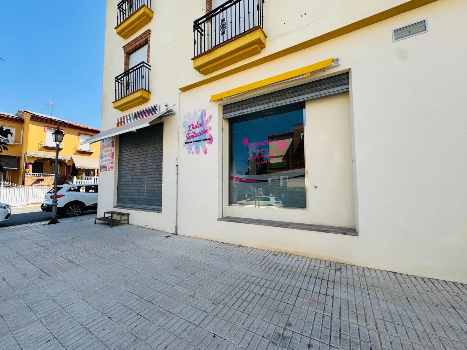 Commercial for sale in Peligros - € 155,000 (Ref: 10014070)