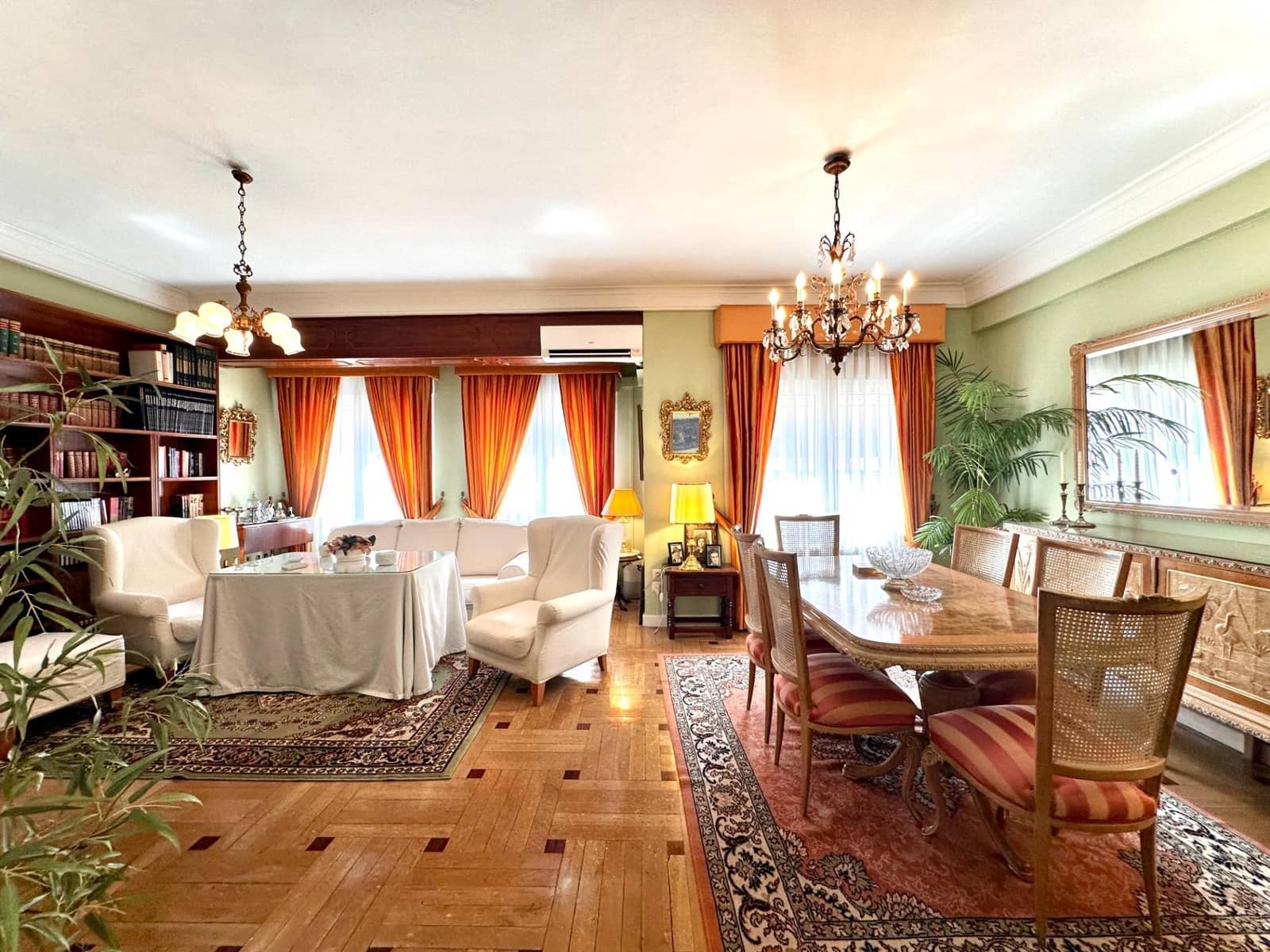 5 sypialnia Mieszkanie na sprzedaż w Miasto Grenada - 440 000 € (Ref: 10014071)