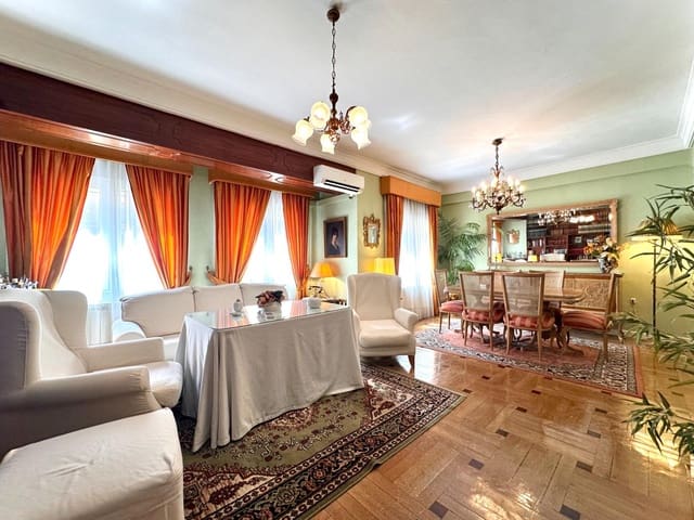 5 sypialnia Mieszkanie na sprzedaż w Miasto Grenada - 440 000 € (Ref: 10014071)