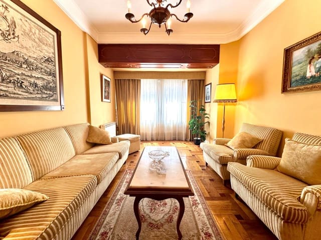 5 sypialnia Mieszkanie na sprzedaż w Miasto Grenada - 440 000 € (Ref: 10014071)