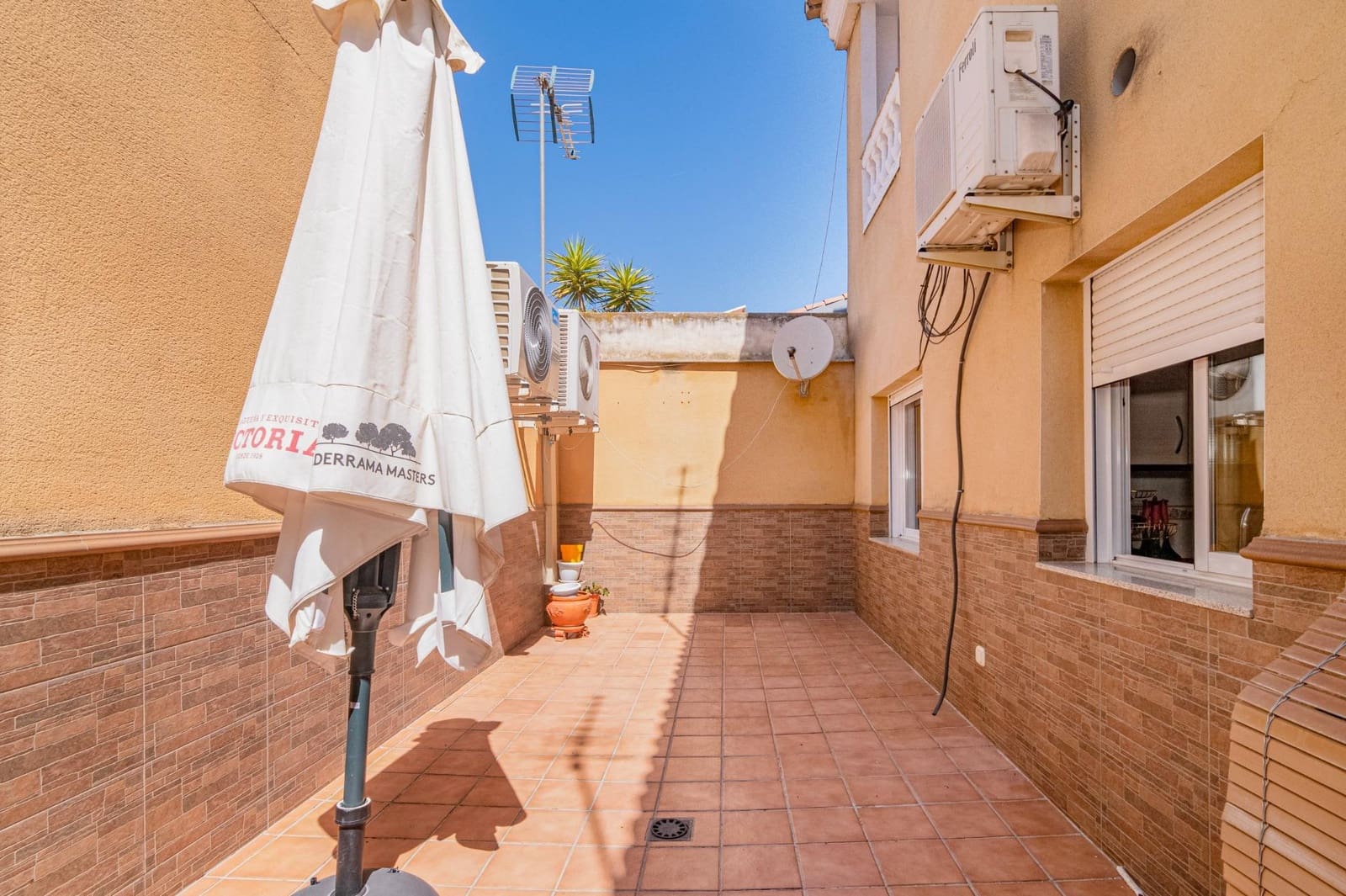 3 chambre Appartement à vendre à Atarfe - 449 000 € (Ref: 10014072)