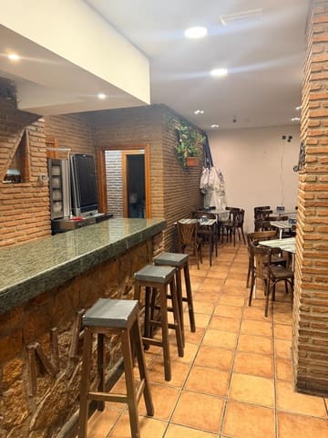 Firma/Unternehmen zu vermieten in Granada Stadt - 900 € (Ref: 10014073)