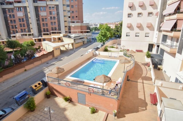 3 soverom Leilighet til salgs i Granada by med svømmebasseng - € 295 000 (Ref: 10014074)