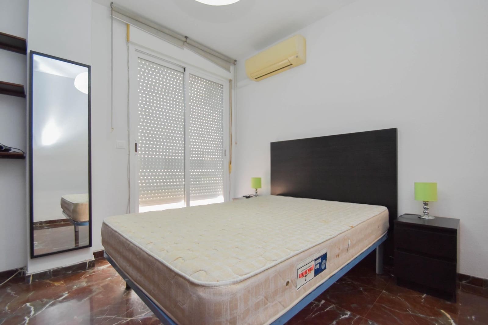 3 slaapkamer Flat te koop in Granada stad met zwembad - € 295.000 (Ref: 10014074)