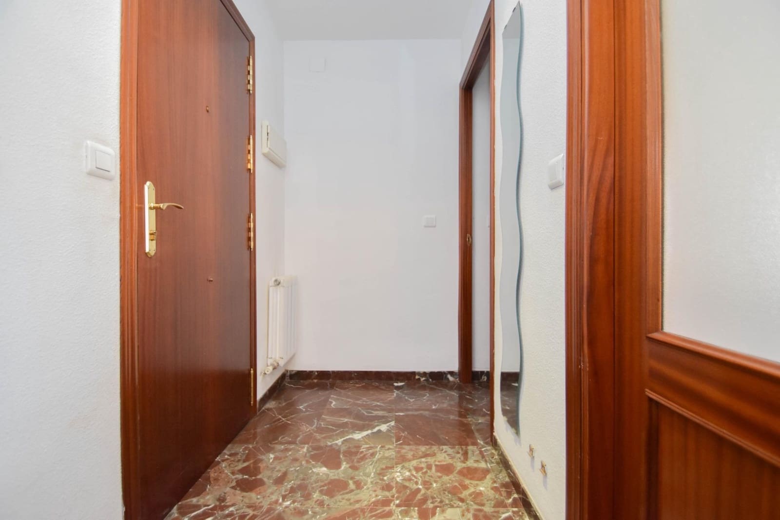 3 slaapkamer Flat te koop in Granada stad met zwembad - € 295.000 (Ref: 10014074)