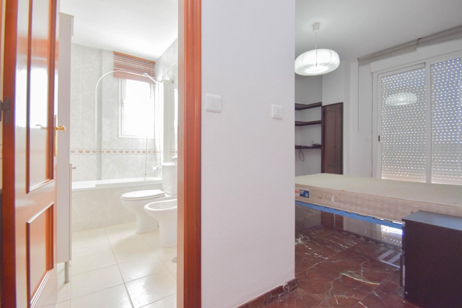 3 slaapkamer Flat te koop in Granada stad met zwembad - € 295.000 (Ref: 10014074)