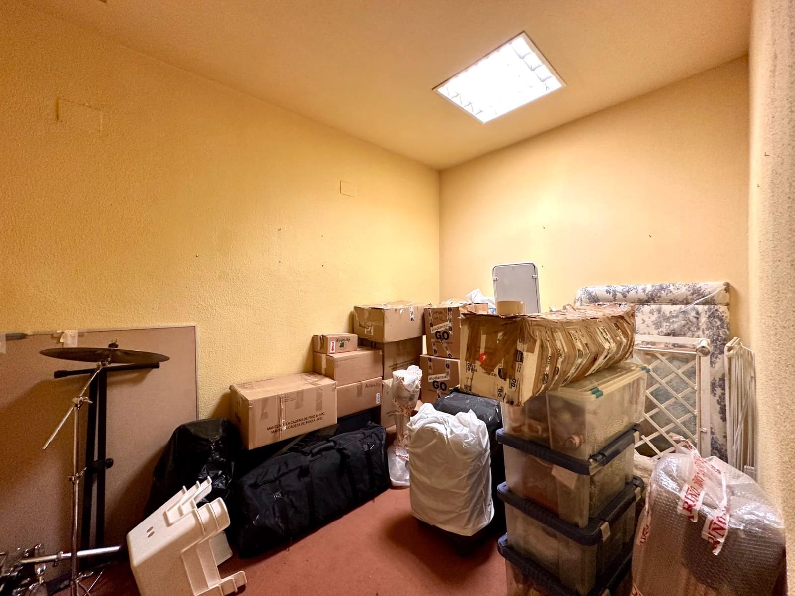 Comercial para venda em Granada cidade - 150 000 € (Ref: 10014075)