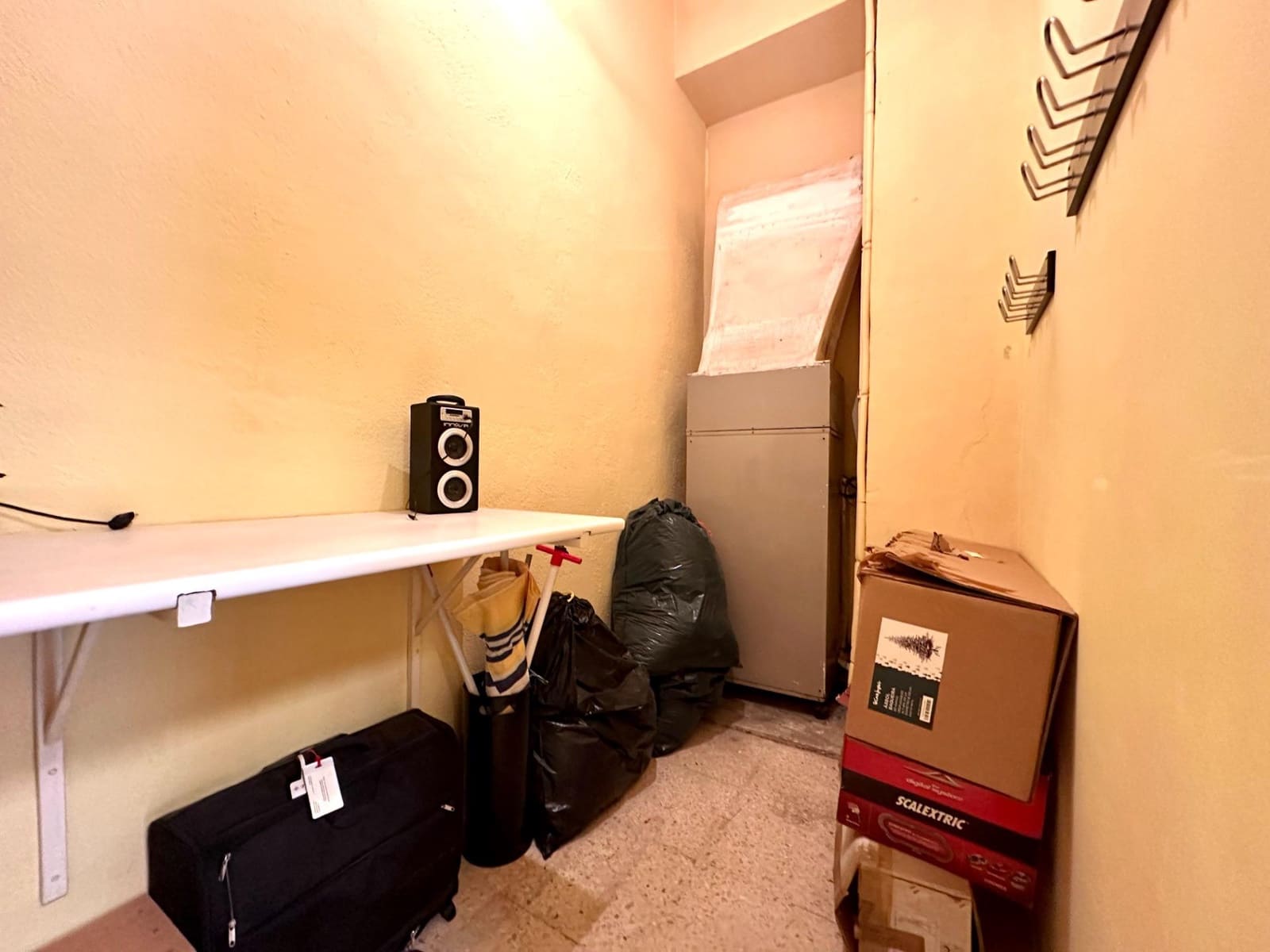 Comercial para venda em Granada cidade - 150 000 € (Ref: 10014075)