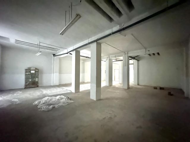 Commercial for sale in Granada city - € 150,000 (Ref: 10014076)