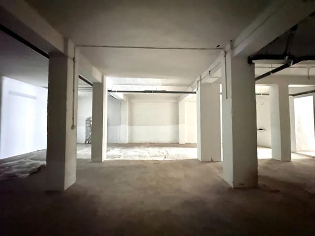 Commercial for sale in Granada city - € 150,000 (Ref: 10014076)