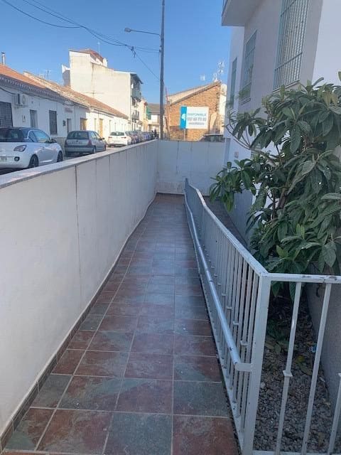 2 slaapkamer Flat te koop in Cullar Vega met garage - € 148.000 (Ref: 10014078)