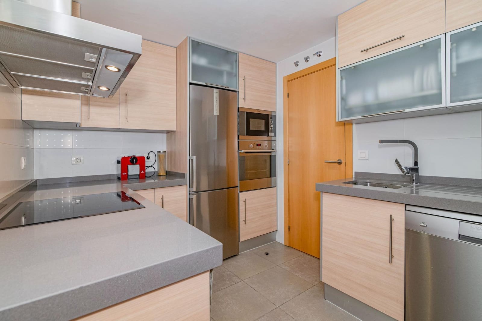 3 sovrum Lägenhet till salu i Alhendin med pool garage - 240 000 € (Ref: 10014079)