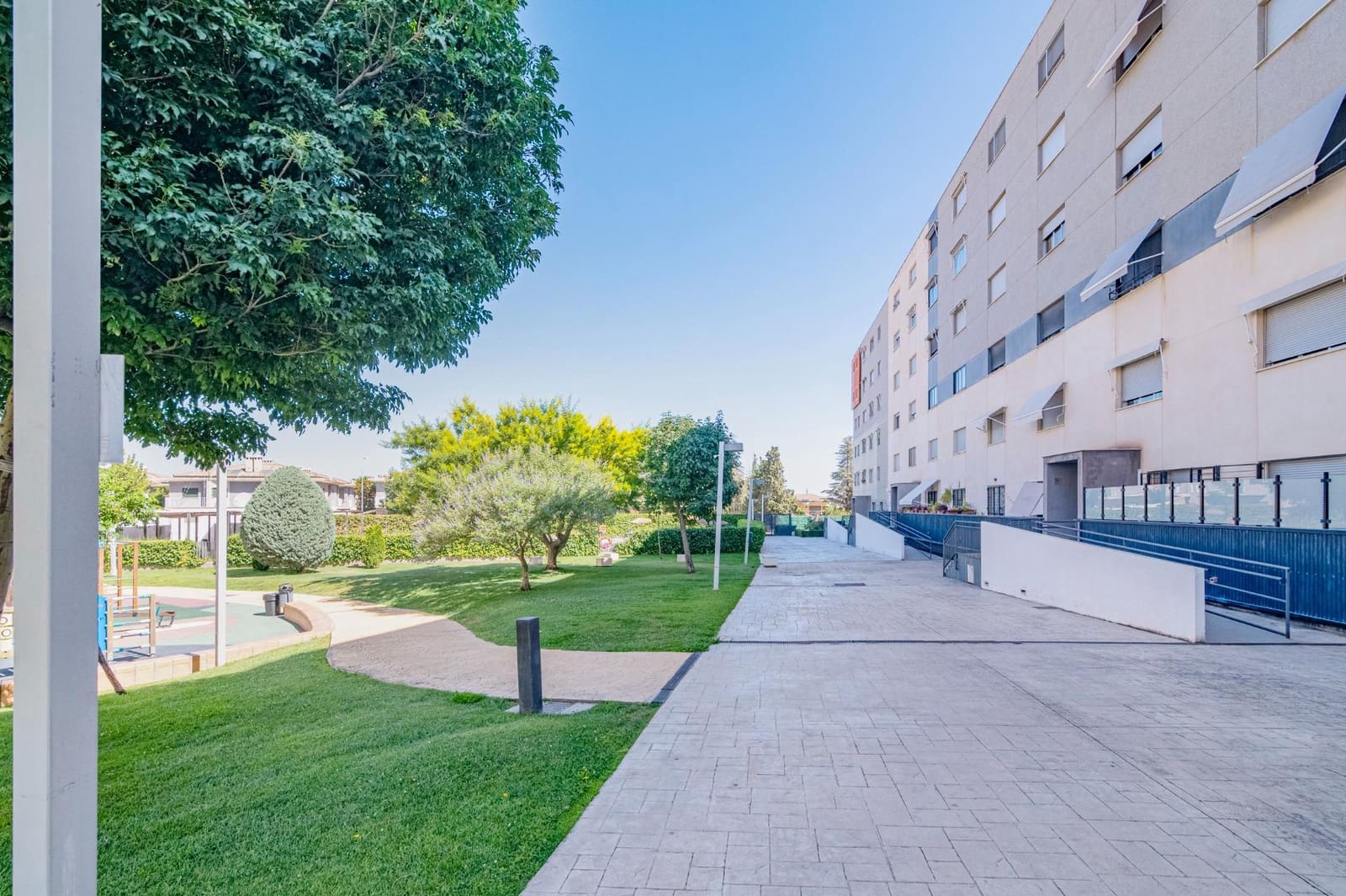 3 sovrum Lägenhet till salu i Alhendin med pool garage - 240 000 € (Ref: 10014079)