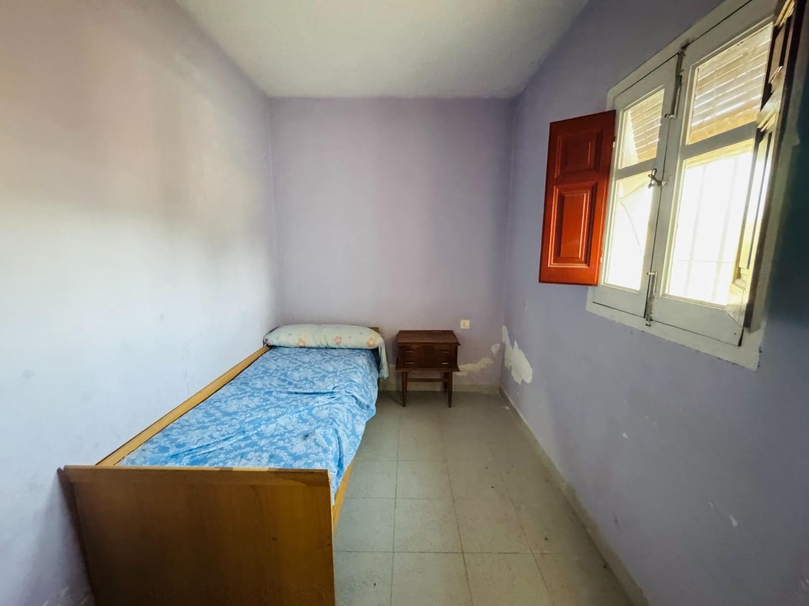 Ubebygd land til salgs i Granada by - € 196 000 (Ref: 10014080)
