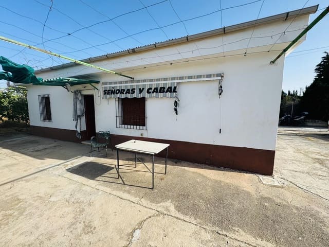 Ubebygd land til salgs i Granada by - € 196 000 (Ref: 10014080)