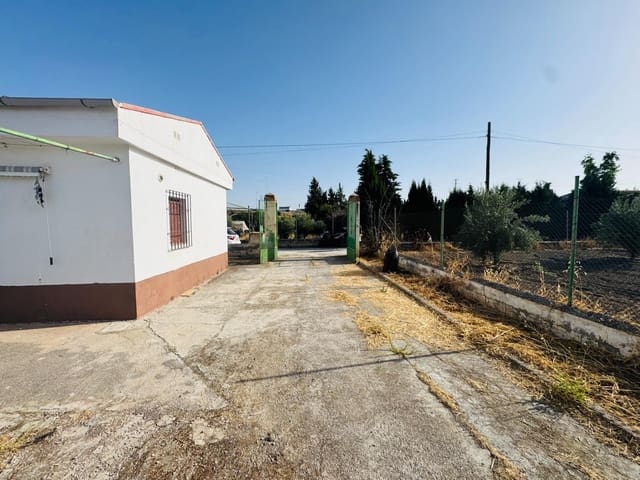 Ubebygd land til salgs i Granada by - € 196 000 (Ref: 10014080)