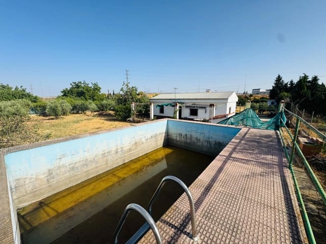 Ubebygd land til salgs i Granada by - € 196 000 (Ref: 10014080)