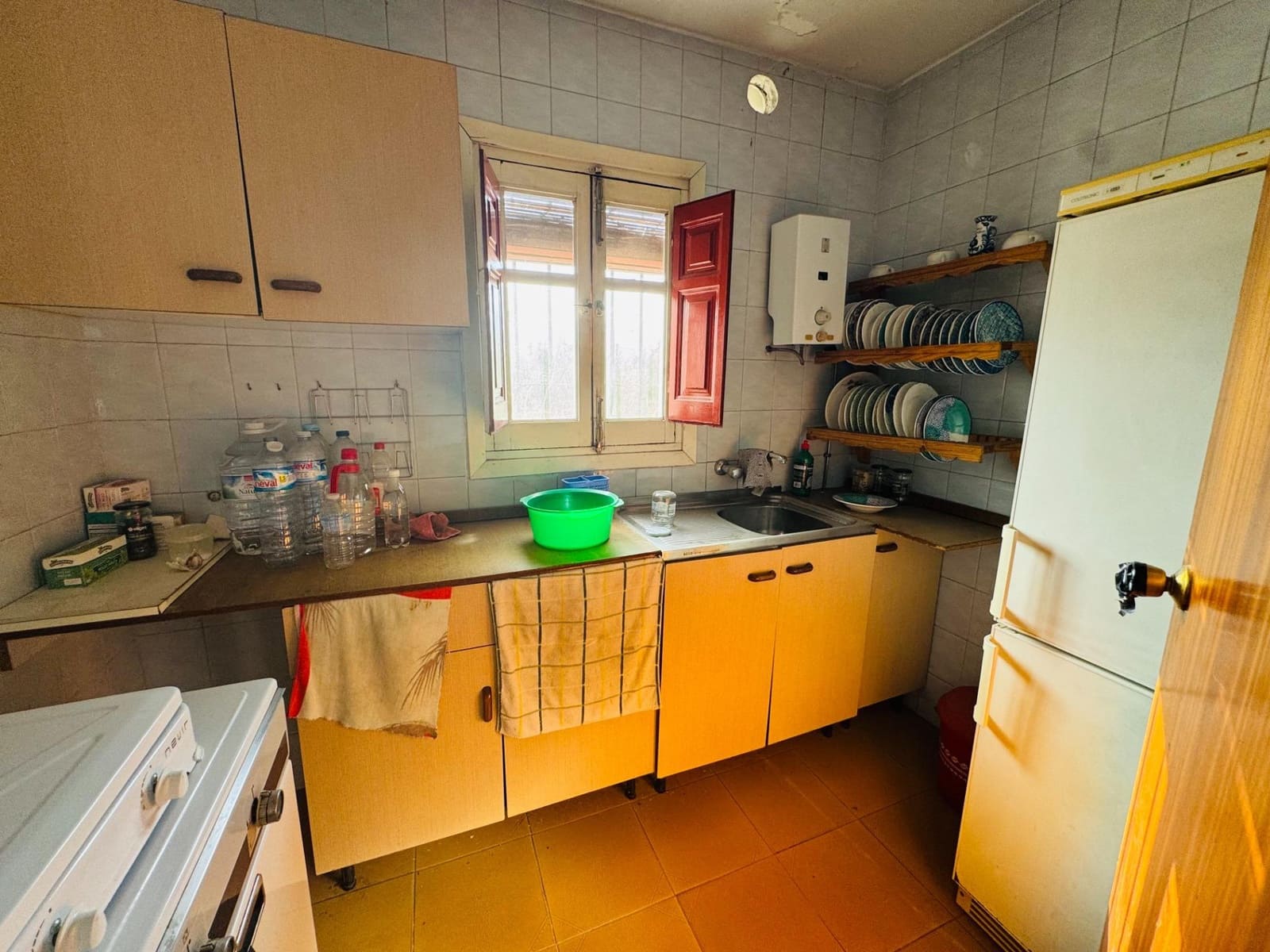 Ubebygd land til salgs i Granada by - € 196 000 (Ref: 10014080)