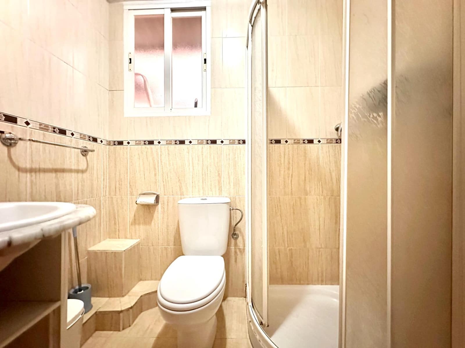 3 bedroom Flat for sale in Granada city - € 198,500 (Ref: 10014081)