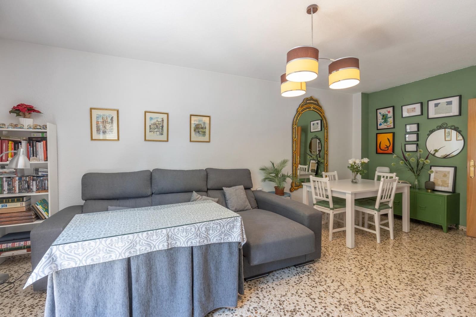 3 sovrum Lägenhet till salu i Granada stad - 169 900 € (Ref: 10014083)
