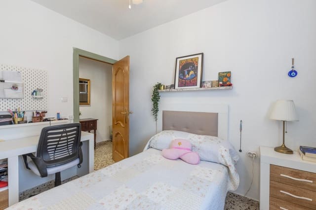 3 sovrum Lägenhet till salu i Granada stad - 169 900 € (Ref: 10014083)