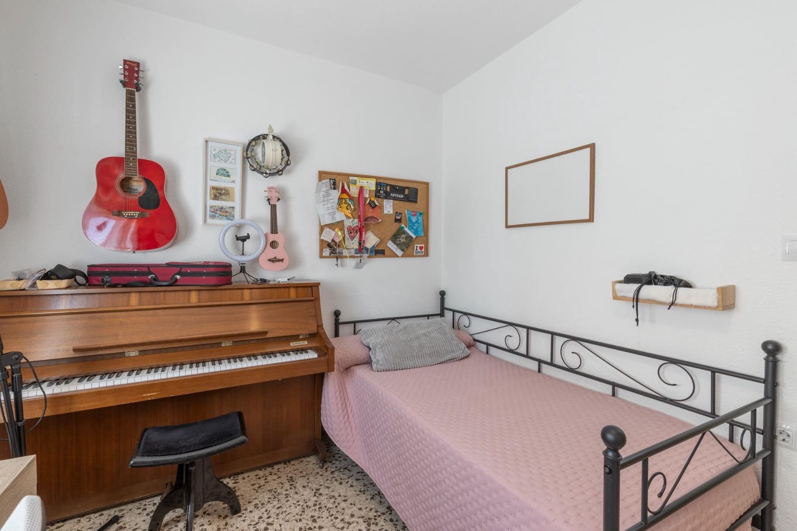 3 sovrum Lägenhet till salu i Granada stad - 169 900 € (Ref: 10014083)