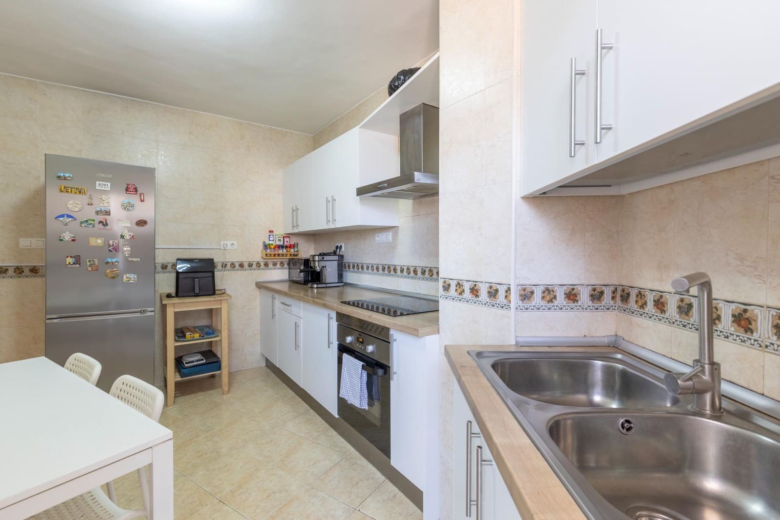 3 sovrum Lägenhet till salu i Granada stad - 169 900 € (Ref: 10014083)