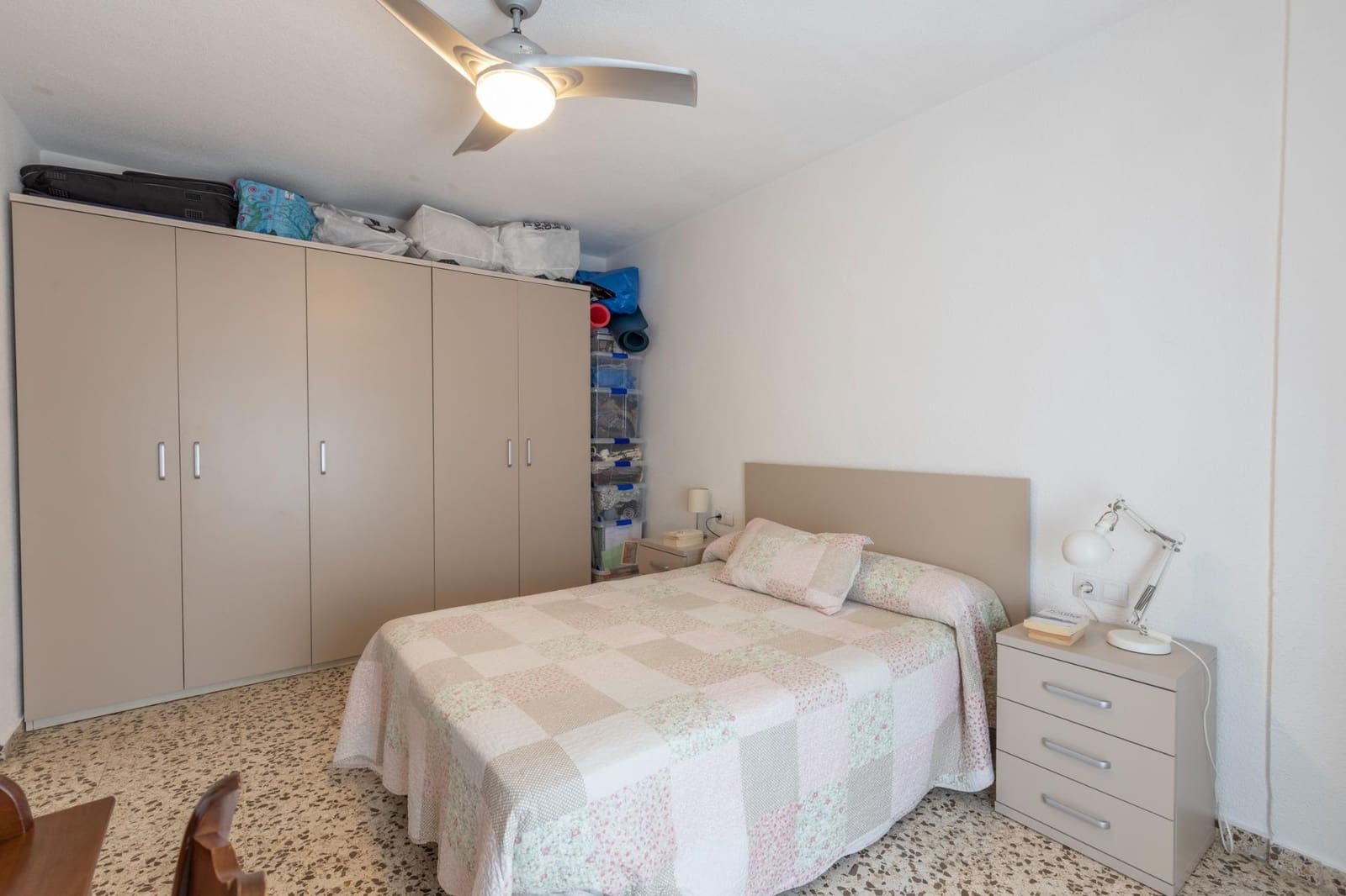 3 sovrum Lägenhet till salu i Granada stad - 169 900 € (Ref: 10014083)