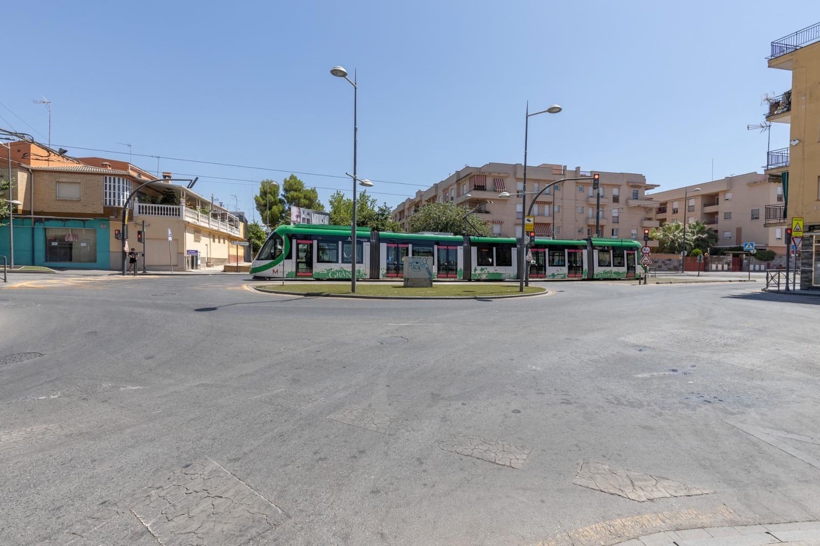 3 sovrum Lägenhet till salu i Granada stad - 169 900 € (Ref: 10014083)