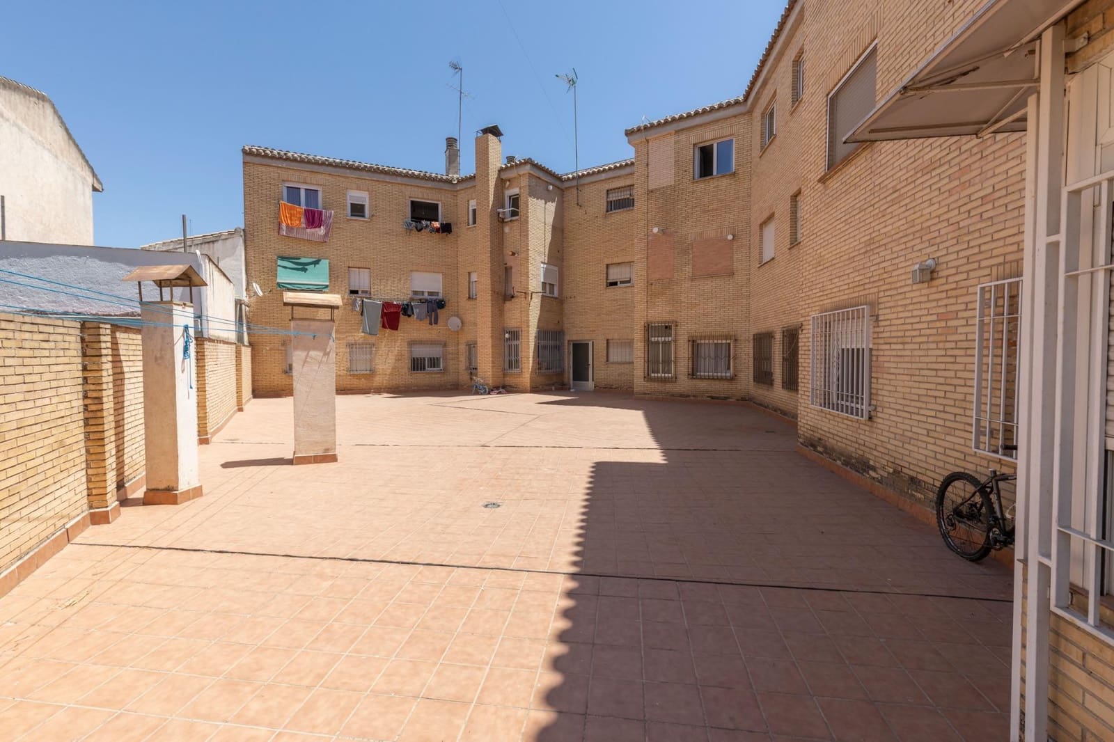 3 sovrum Lägenhet till salu i Granada stad - 169 900 € (Ref: 10014083)