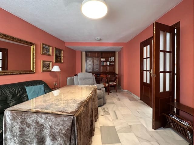 4 bedroom Terraced Villa for sale in Huétor Vega with garage - € 257,000 (Ref: 10014084)