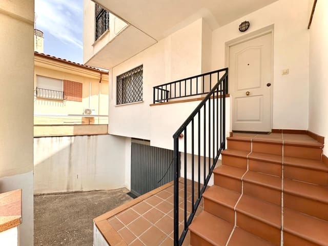 4 bedroom Terraced Villa for sale in Huétor Vega with garage - € 257,000 (Ref: 10014084)
