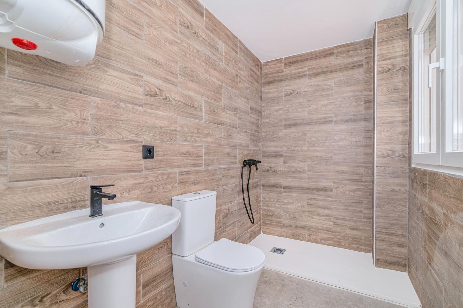 3 chambre Appartement à vendre à Cenes de la Vega avec piscine garage - 219 000 € (Ref: 10014085)