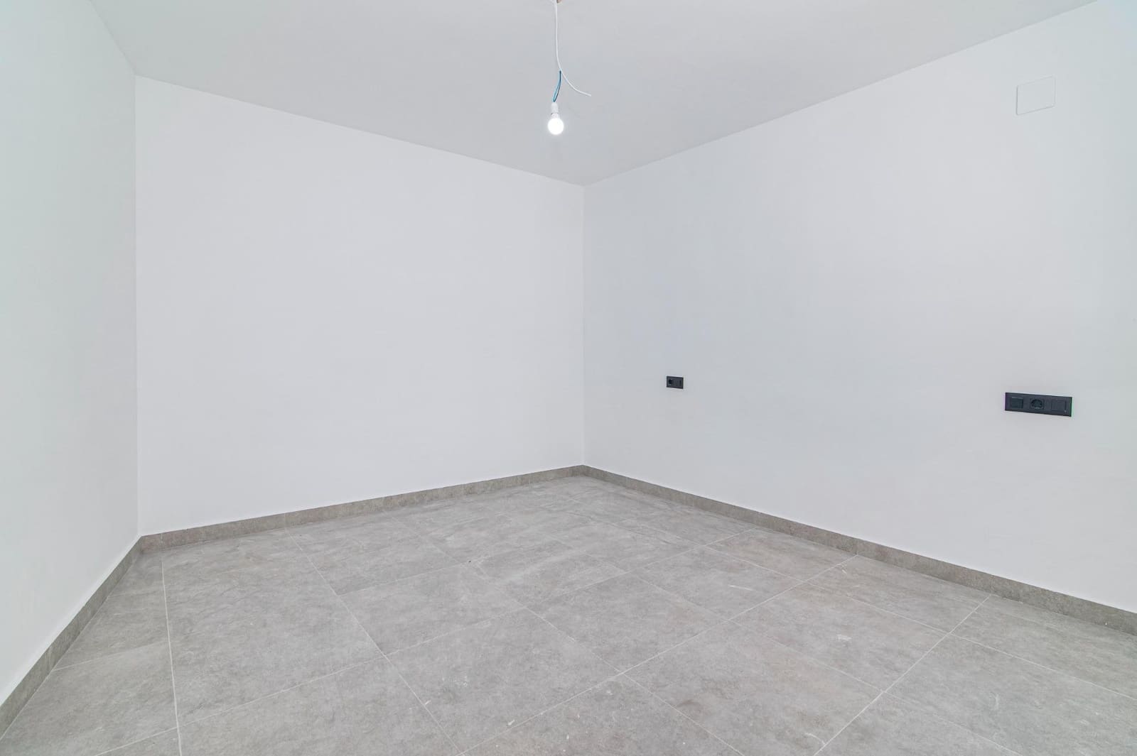3 chambre Appartement à vendre à Cenes de la Vega avec piscine garage - 219 000 € (Ref: 10014085)