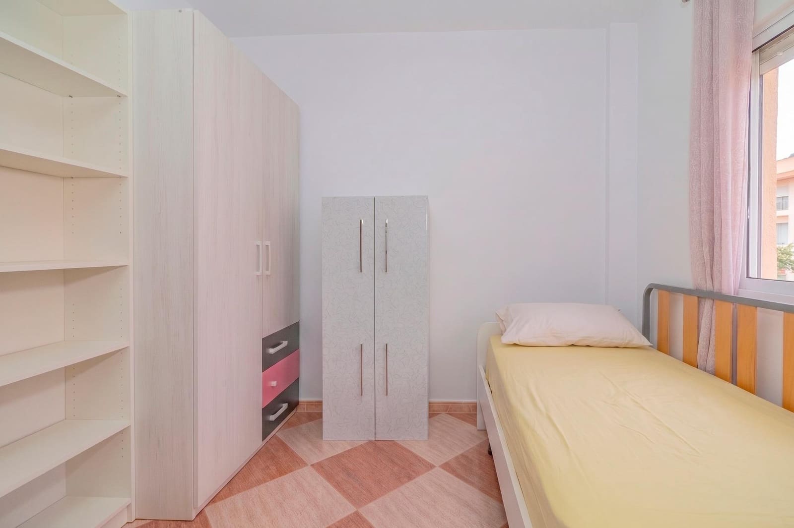5 soveværelse Rækkehus til salg i Cijuela med swimmingpool garage - € 213.000 (Ref: 10014086)