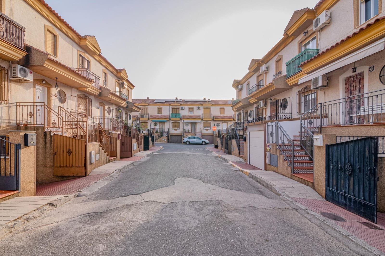 5 soveværelse Rækkehus til salg i Cijuela med swimmingpool garage - € 213.000 (Ref: 10014086)