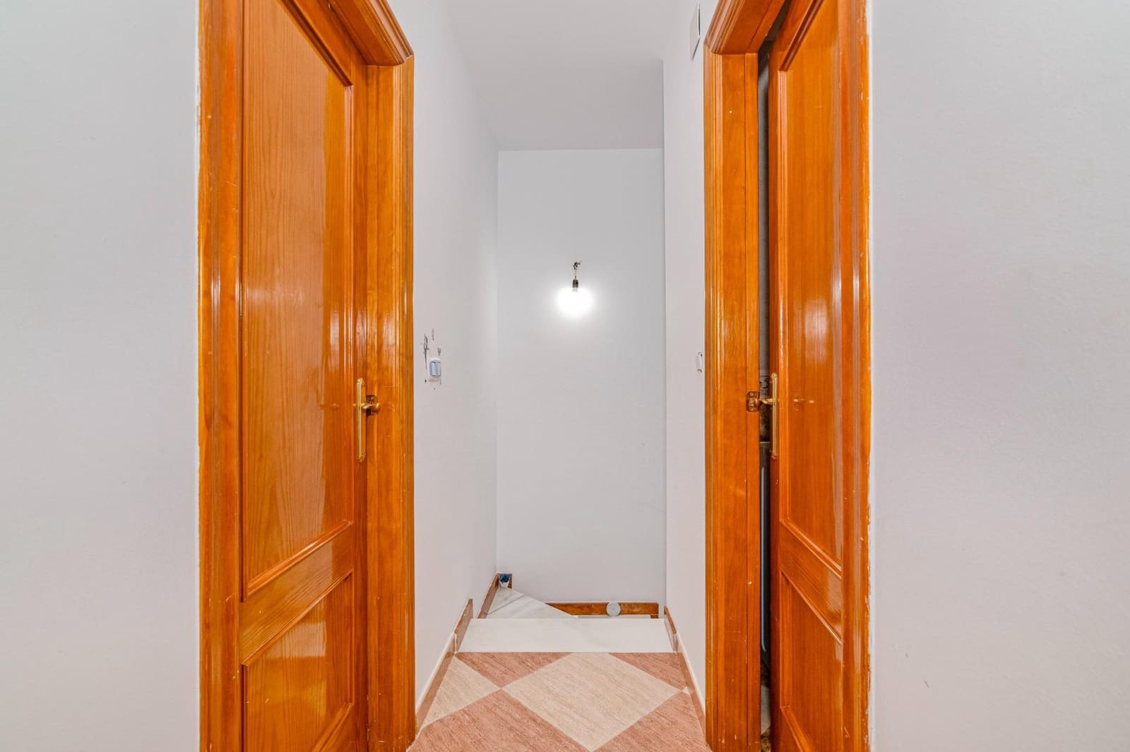 5 soveværelse Rækkehus til salg i Cijuela med swimmingpool garage - € 213.000 (Ref: 10014086)