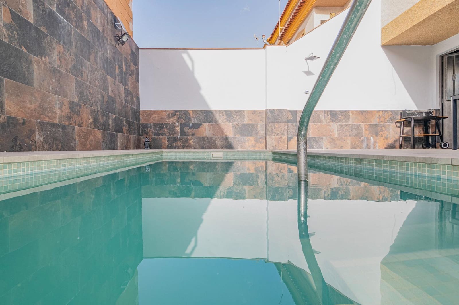 5 soveværelse Rækkehus til salg i Cijuela med swimmingpool garage - € 213.000 (Ref: 10014086)
